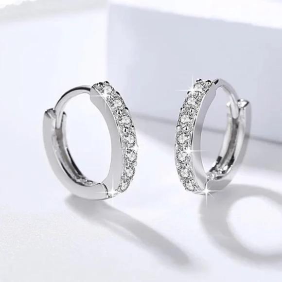 NEW 925 STERLING SILVER DIAMOND HOOPS EARRINGS - Picture 3 of 5